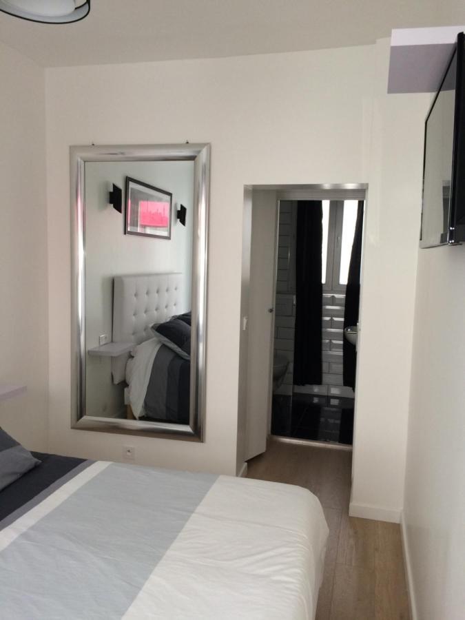 شقة Near Eiffel Tower - Beautiful Flat باريس المظهر الخارجي الصورة