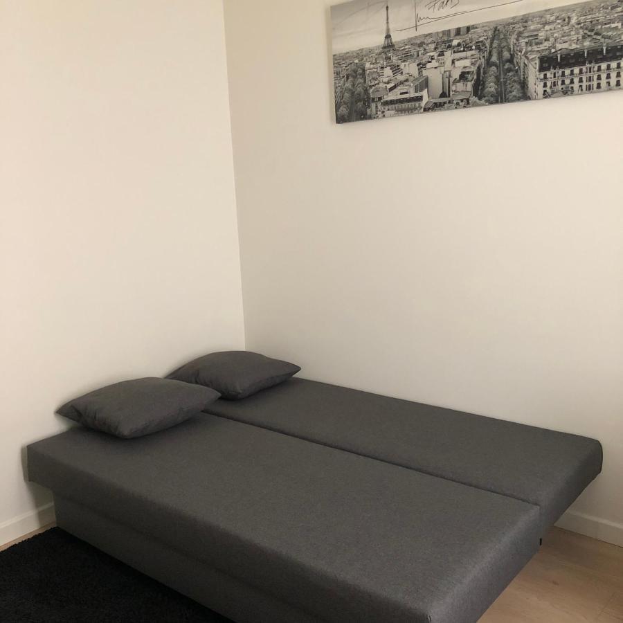 شقة Near Eiffel Tower - Beautiful Flat باريس المظهر الخارجي الصورة